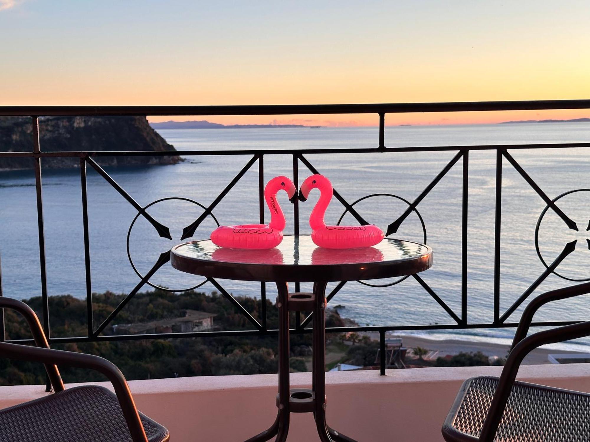 Roumers Himara Himare Exterior foto