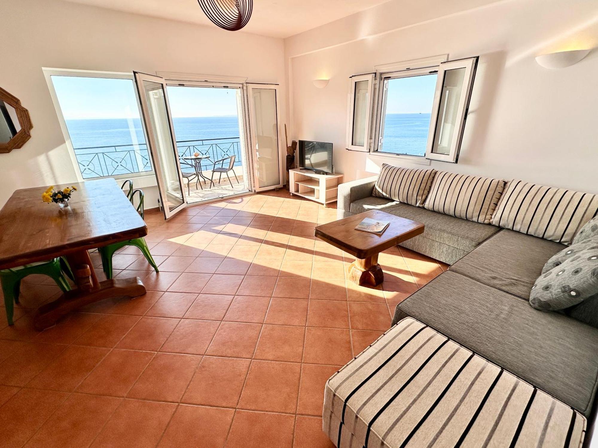 Roumers Himara Himare Exterior foto