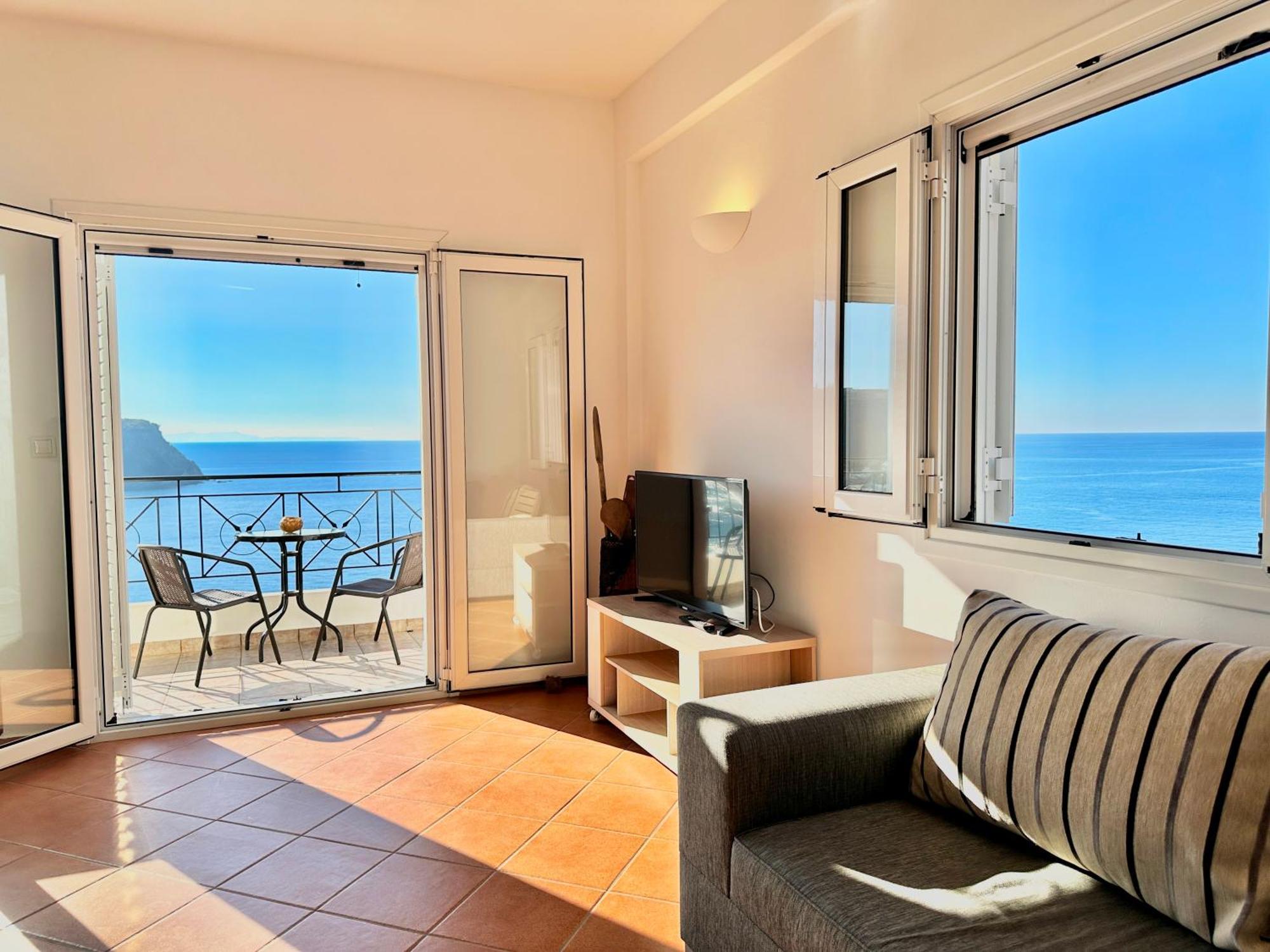 Roumers Himara Himare Exterior foto